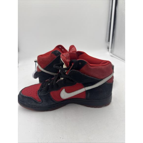 Size 9.5 - Nike Dunk Pro Sb High Red main image 6